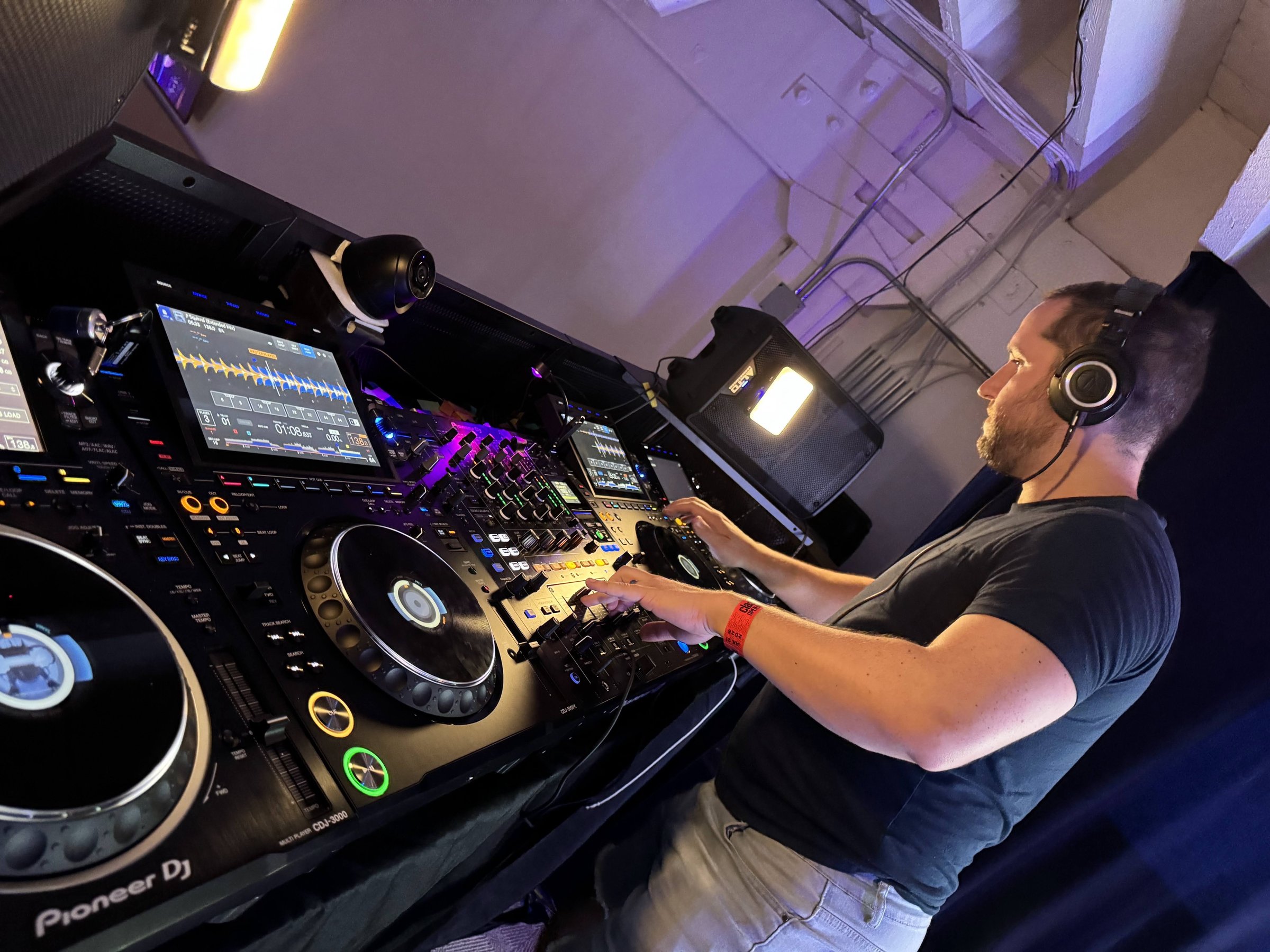 DRBL performing live